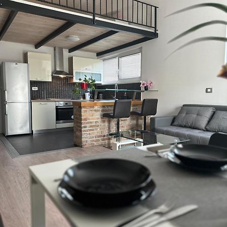 Apartment Stucin Віпава Екстер'єр фото