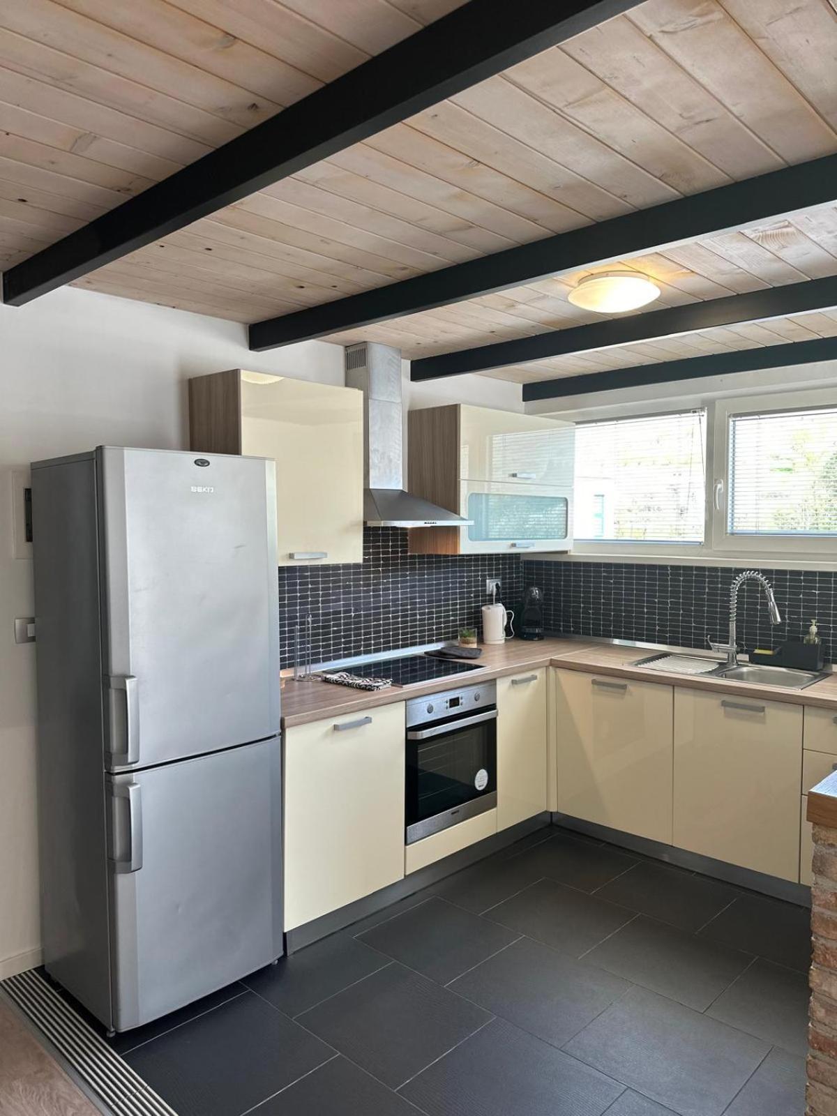 Apartment Stucin Віпава Екстер'єр фото